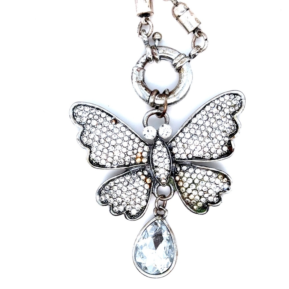 Crystal Butterfly Pendant Necklace - Silver‎ Tone (n2)